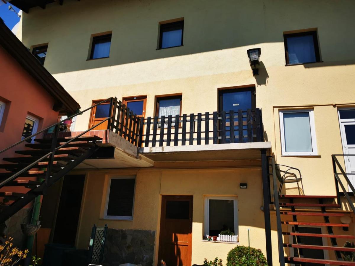 מיסטלבאך Hotel Goldene Krone מראה חיצוני תמונה