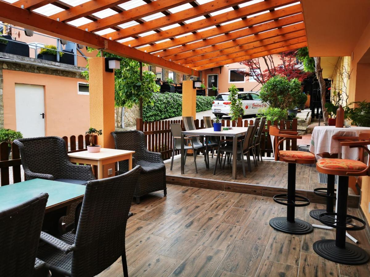 מיסטלבאך Hotel Goldene Krone מראה חיצוני תמונה